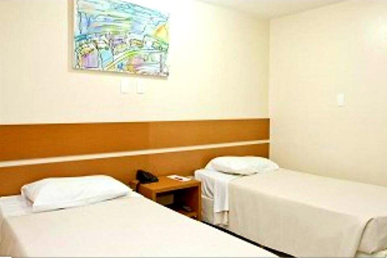 סלבאדור Express Hotel מראה חיצוני תמונה